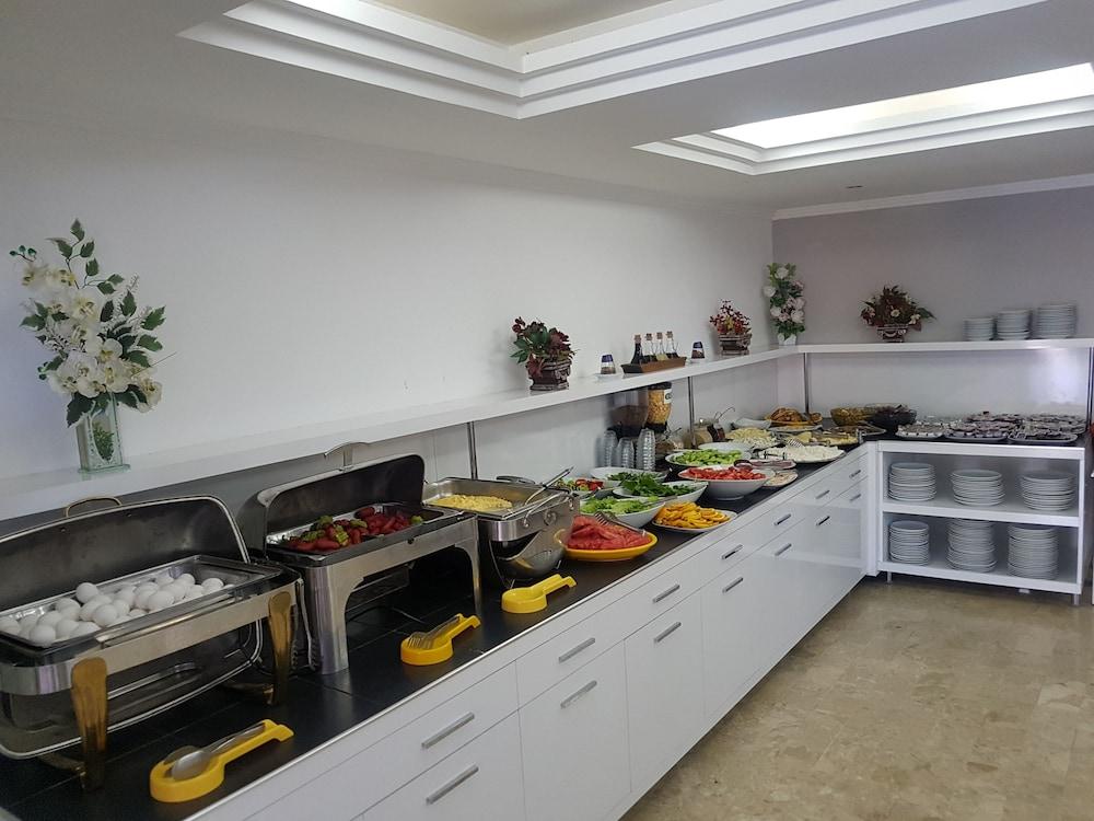 Habesos Hotel Каш Экстерьер фото